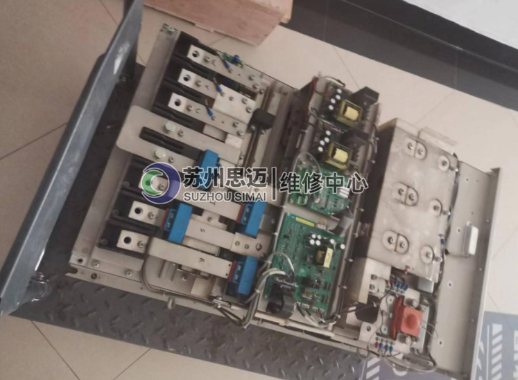 TRANE變頻器TL200-4T160-02 X13612060001維修.png